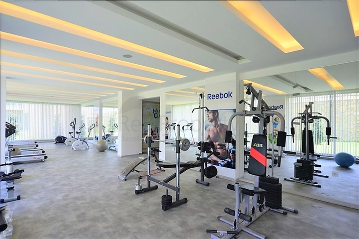 شقة غرفة وصالة مفروشة ضمن مجمع خمس نجوم في افسلار / الانيا 