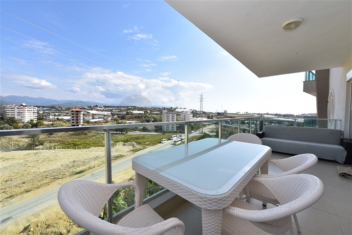 شقة غرفة وصالة مفروشة ضمن مجمع خمس نجوم في افسلار / الانيا 