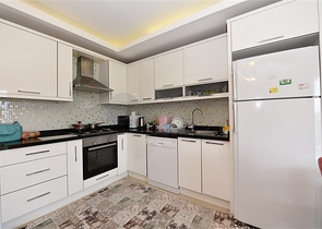 شقة غرفة وصالة مفروشة ضمن مجمع خمس نجوم في افسلار / الانيا 