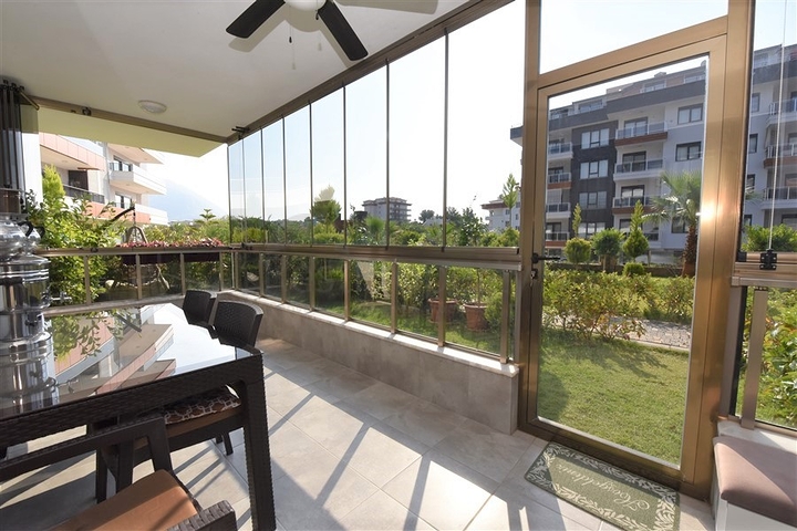 دوبلكس فاخرة ضمن مجمع خمس نجوم في اوبا / الانيا 