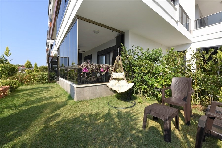 دوبلكس فاخرة ضمن مجمع خمس نجوم في اوبا / الانيا 