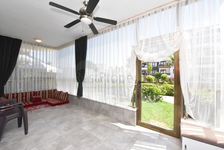 دوبلكس فاخرة ضمن مجمع خمس نجوم في اوبا / الانيا 