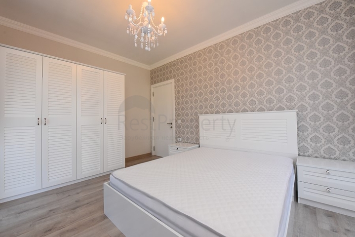 دوبلكس فاخرة ضمن مجمع خمس نجوم في اوبا / الانيا 