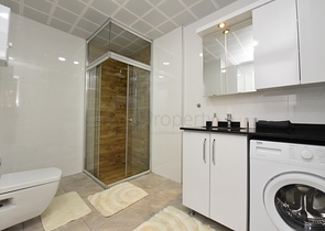 دوبلكس فاخرة ضمن مجمع خمس نجوم في اوبا / الانيا 