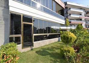 دوبلكس فاخرة ضمن مجمع خمس نجوم في اوبا / الانيا 