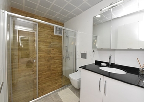 دوبلكس فاخرة ضمن مجمع خمس نجوم في اوبا / الانيا 