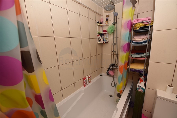 قريبة من البحر - شقة غرفة وصالة مفروشة للبيع في الانيا 