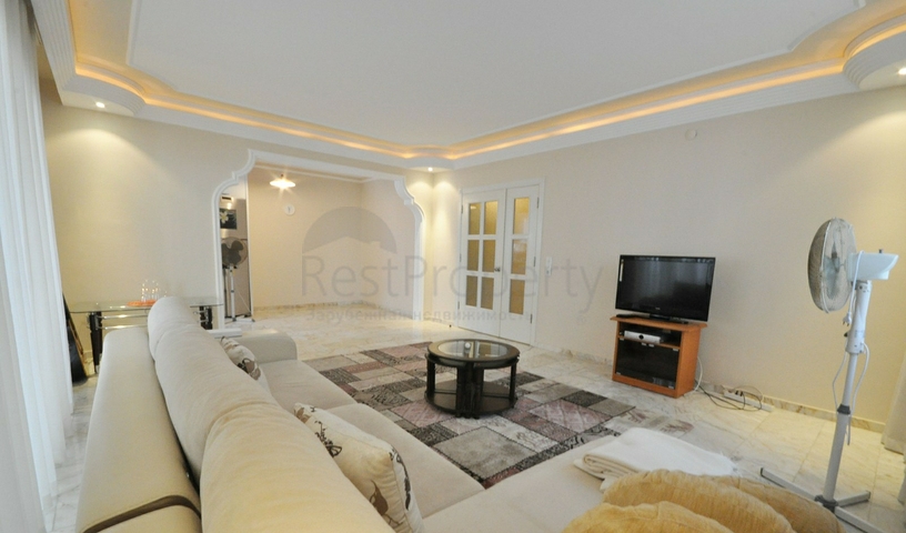 شقة غرفتين وصالة مفروشة بسعر مناسب في مهموتلار / الانيا 