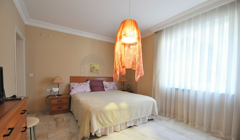 شقة غرفتين وصالة مفروشة بسعر مناسب في مهموتلار / الانيا 