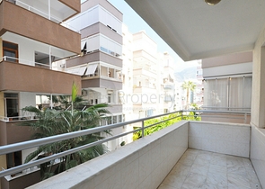 شقة غرفتين وصالة مفروشة بسعر مناسب في مهموتلار / الانيا 