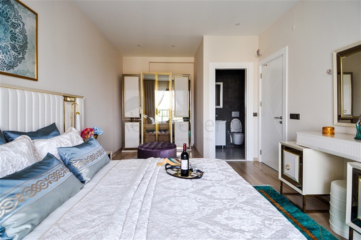 شقة ثلاث غرف وصالة فاخرة ضمن مركز مدينة الانيا