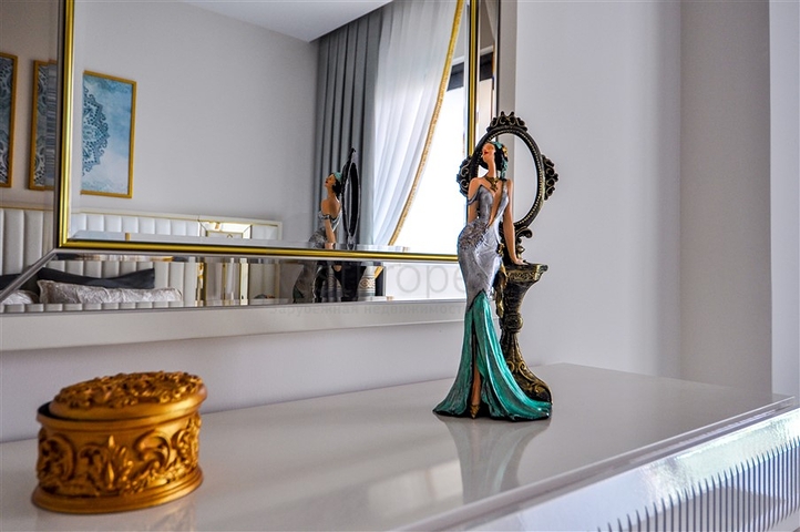 شقة ثلاث غرف وصالة فاخرة ضمن مركز مدينة الانيا