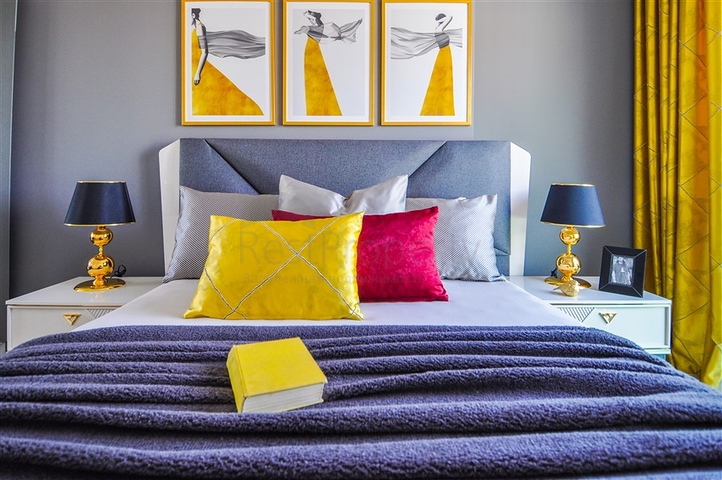 شقة ثلاث غرف وصالة فاخرة ضمن مركز مدينة الانيا