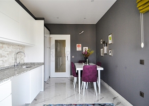 شقة ثلاث غرف وصالة فاخرة ضمن مركز مدينة الانيا