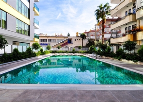 شقة ثلاث غرف وصالة فاخرة ضمن مركز مدينة الانيا