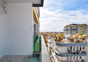 شقة ثلاث غرف وصالة فاخرة ضمن مركز مدينة الانيا