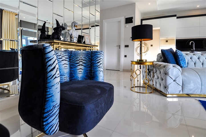 لعشاق الرفاهية والذوق الرفيع - دوبلكس فاخرة ضمن مجمع خمس نجوم في الانيا 