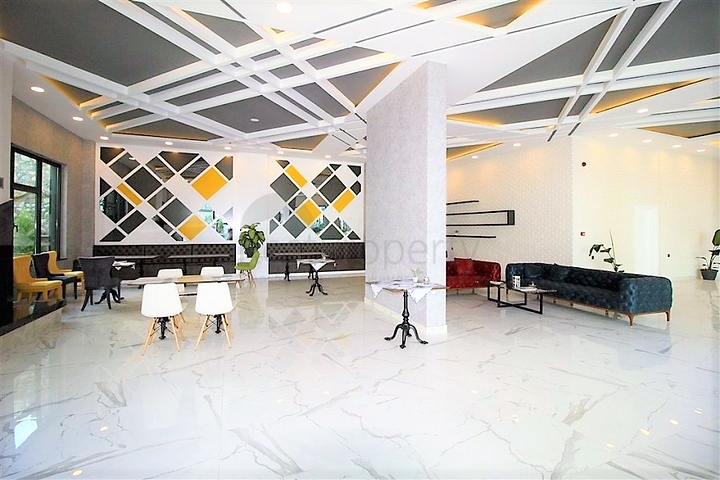 لعشاق الرفاهية والذوق الرفيع - دوبلكس فاخرة ضمن مجمع خمس نجوم في الانيا 