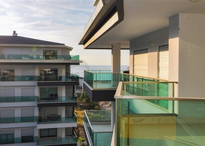 لعشاق الرفاهية والذوق الرفيع - دوبلكس فاخرة ضمن مجمع خمس نجوم في الانيا 