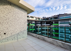 لعشاق الرفاهية والذوق الرفيع - دوبلكس فاخرة ضمن مجمع خمس نجوم في الانيا 