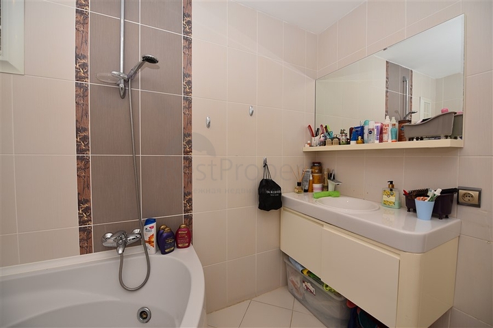 دوبلكس ثلاث غرف وصالة مفروشة - مع تراس واسع باطلالة ساحرة في مهموتلار / الانيا 