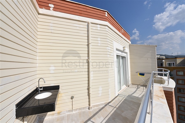 دوبلكس ثلاث غرف وصالة مفروشة - مع تراس واسع باطلالة ساحرة في مهموتلار / الانيا 