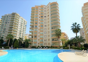 دوبلكس ثلاث غرف وصالة مفروشة - مع تراس واسع باطلالة ساحرة في مهموتلار / الانيا 