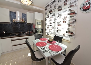 دوبلكس ثلاث غرف وصالة مفروشة - مع تراس واسع باطلالة ساحرة في مهموتلار / الانيا 