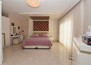 دوبلكس ثلاث غرف وصالة مفروشة - مع تراس واسع باطلالة ساحرة في مهموتلار / الانيا 