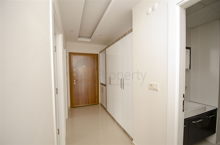 شقة 2 + 1 في منطقة هورما كونيالتي أنطاليا