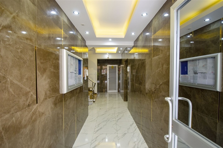 شقة 2 + 1 في منطقة هورما كونيالتي أنطاليا