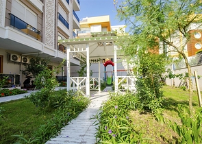 شقة 2 + 1 في منطقة هورما كونيالتي أنطاليا