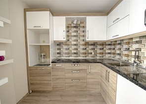 شقة 2 + 1 في منطقة هورما كونيالتي أنطاليا