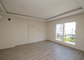 شقة 2 + 1 في منطقة هورما كونيالتي أنطاليا