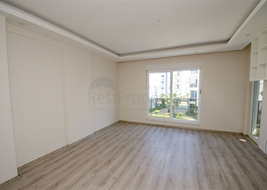 شقة 2 + 1 في منطقة هورما كونيالتي أنطاليا