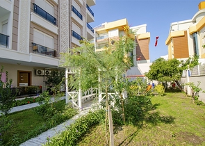 شقة 2 + 1 في منطقة هورما كونيالتي أنطاليا