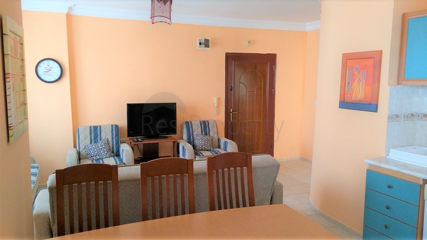 ضمن مجمع سكني اول خط على البحر - 3 غرف وصالة بسعر مميز في مهموتلار / الانيا 