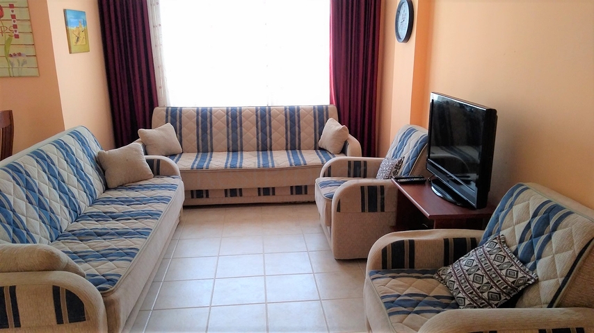 ضمن مجمع سكني اول خط على البحر - 3 غرف وصالة بسعر مميز في مهموتلار / الانيا 