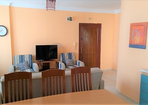 ضمن مجمع سكني اول خط على البحر - 3 غرف وصالة بسعر مميز في مهموتلار / الانيا 