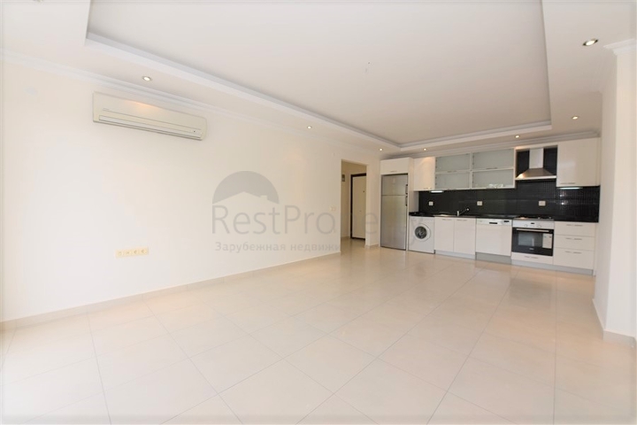 شقة غرفة وصالة ضمن مجمع خمس نوم في افسلار / الانيا 