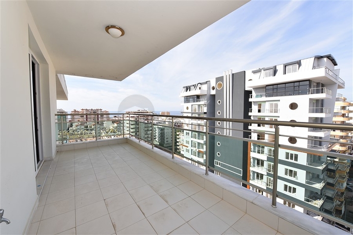 دوبلكس فاخرة - ثلاث غرف وصالة مفروشة - في مهوتلار / الانيا 