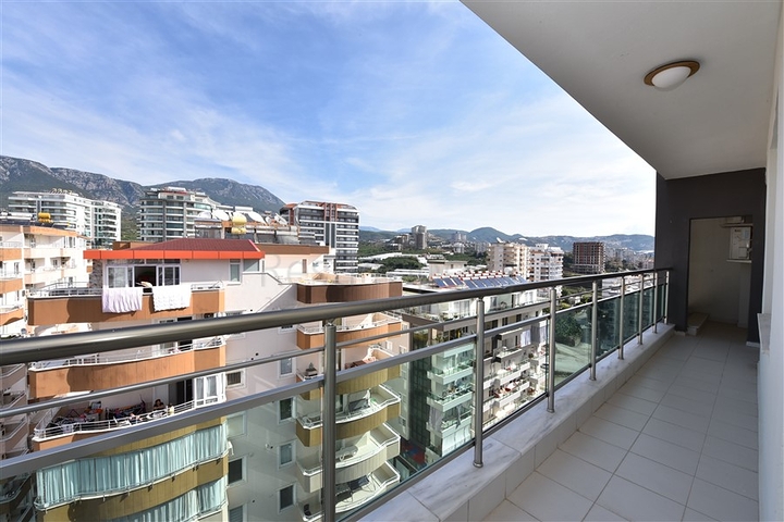 دوبلكس فاخرة - ثلاث غرف وصالة مفروشة - في مهوتلار / الانيا 