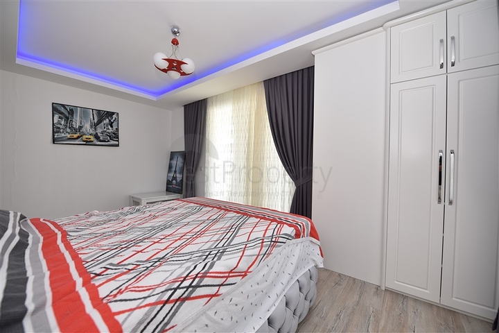 دوبلكس فاخرة - ثلاث غرف وصالة مفروشة - في مهوتلار / الانيا 