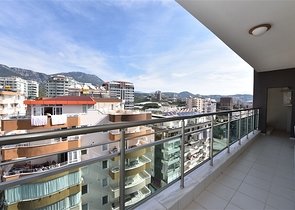 دوبلكس فاخرة - ثلاث غرف وصالة مفروشة - في مهوتلار / الانيا 