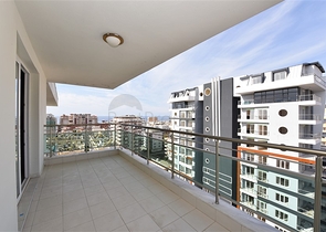 دوبلكس فاخرة - ثلاث غرف وصالة مفروشة - في مهوتلار / الانيا 