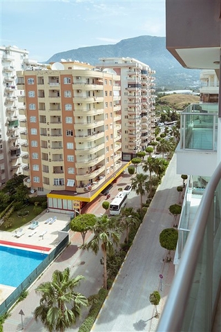 شقق بتصاميم متنوعة ضمن مجمع سكني حديث في مهموتلار / الانيا 