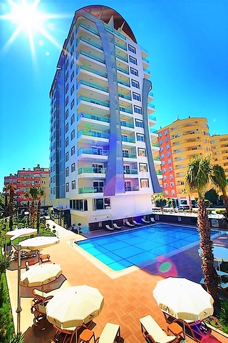 شقق بتصاميم متنوعة ضمن مجمع سكني حديث في مهموتلار / الانيا 