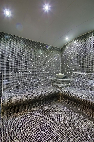 شقق بتصاميم متنوعة ضمن مجمع سكني حديث في مهموتلار / الانيا 