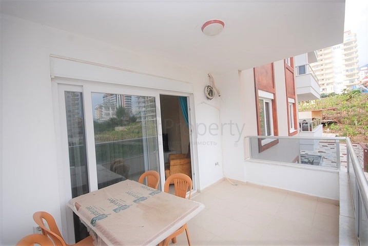 شقة مفروشة غرفة نوم وصالة في منطقة حيوية - مهموتلار / الانيا 