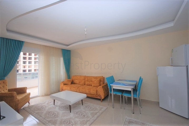 شقة مفروشة غرفة نوم وصالة في منطقة حيوية - مهموتلار / الانيا 